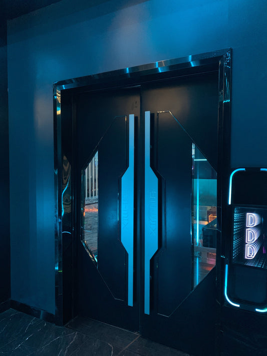 Top 5 Benefits of Installing Acoustic Doors in Entertainment Venues
